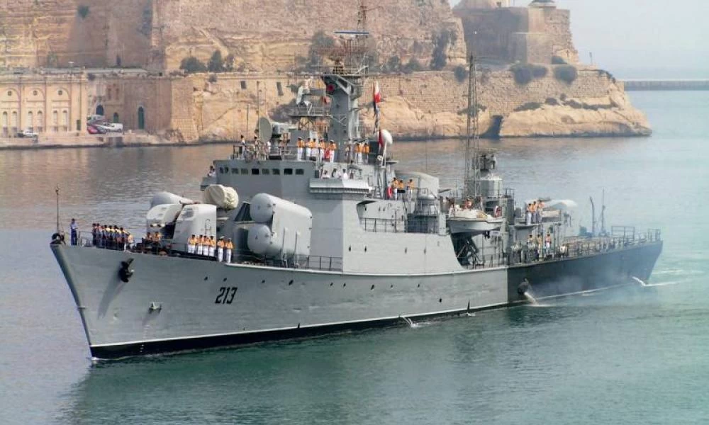 Ρωσικό πολεμικό πλοίο παρέλαβε ο Χαφτάρ - "Έτοιμο" να αντιμετωπίσει τον τουρκικό στολίσκο